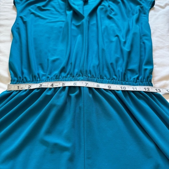 White House Black Market Teal Blue Sleeveless V-Neck Dress Mini Size Small - Picture 8 of 9